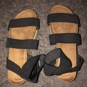 black platform sandals